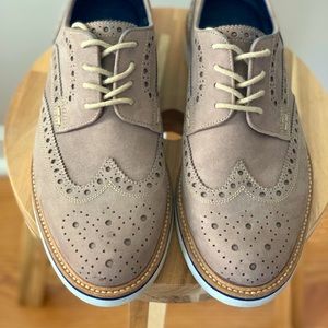 14th and Union Men’s 7 Oxford